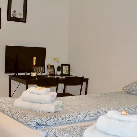 Zum Buhlhof 公寓 *